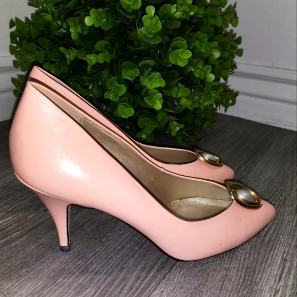 Vintage Heels - Picture 5 of 5